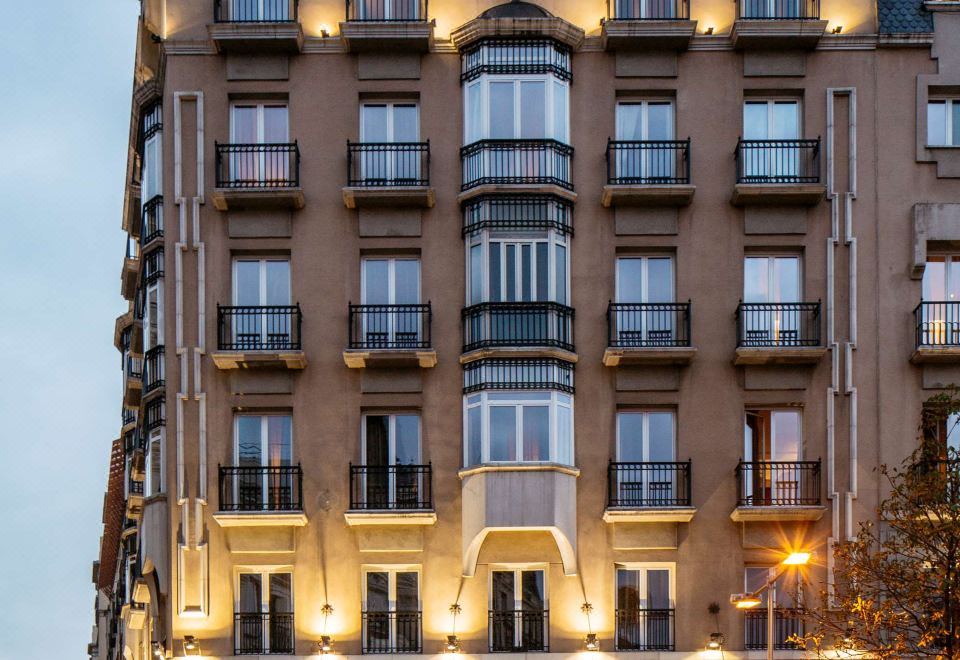 호텔 빌라 비야 리얼 마드리드 내부 계단