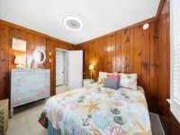 Beach Cabin - Perfect for Your Family Getaway! Pet Friendly! 2 Bedroom Cottage by RedAwning - Pet friendly