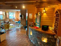 Chalet Hotel Alp'Azur Hotels in Huez