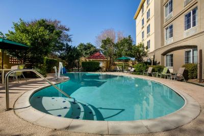 Outdoor Swimming Pool