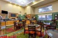 AmericInn by Wyndham Wausau Hotel a Weston