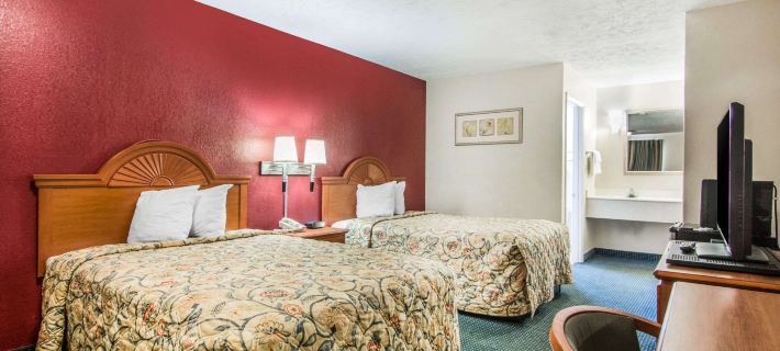 Rodeway Inn la Grange East Hotels in Troup County