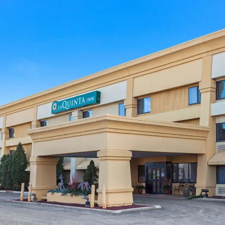 La Quinta Inn by Wyndham Milwaukee Airport / Oak Creek
