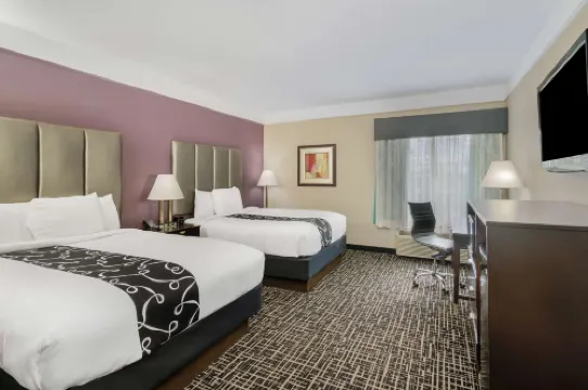 La Quinta Inn & Suites by Wyndham Canton MS