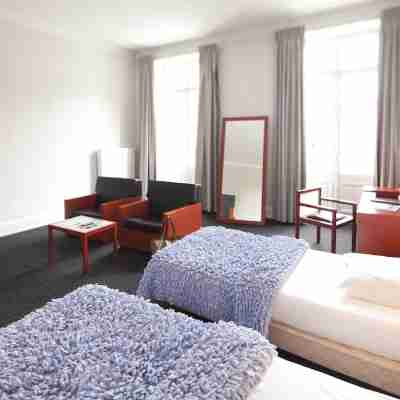 Le Grand Hotel Rooms