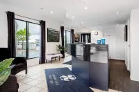 CQ Motel Gladstone Hotels in Gladstone