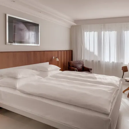 Ruby Sofie Hotel Vienna by IHG Отели рядом с достопримечательностью «Гигантское колесо обозрения»