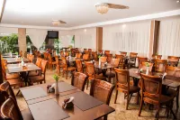 Garbos Trade Hotel Hotels in Мосоро