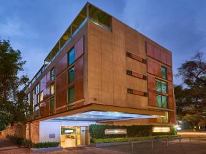 City Express Suites by Marriott Anzures