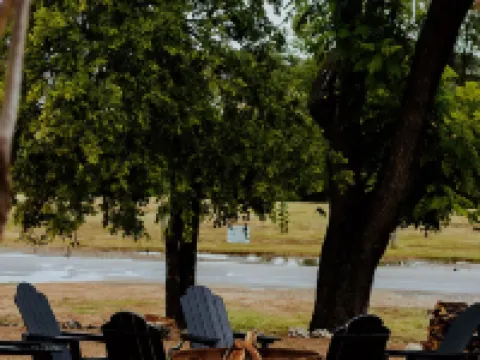 牧童汽車旅館 班德拉縣酒店