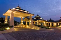 The Nouveau Chumphon Beach Resort and Golf Hotels near Nakakatuwa tree