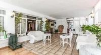 Galaxia Boutique Hotel - 2-Star