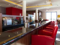 Bastion Hotel Leeuwarden Hotels in Hardegarijp