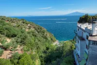 Boutique Hotel Helios - Airport Shuttle