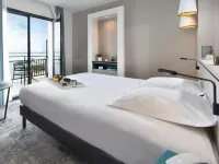 Hôtel Valdys Thalasso & Spa - la Baie Hotels in Douarnenez