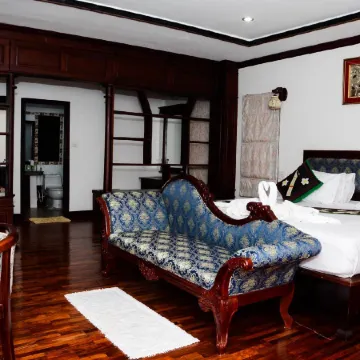 Anoulackkhenlao Hotel