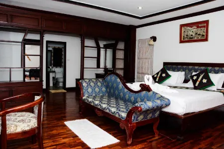 Anoulackkhenlao Hotel