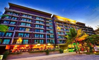 Vogue Pattaya Hotel