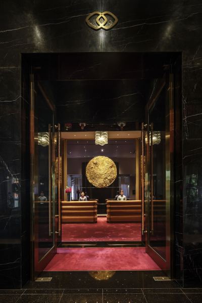 フロントデスク ソフィテル シンガポール セントーサ リゾート&スパ(ステイケーション可)の写真