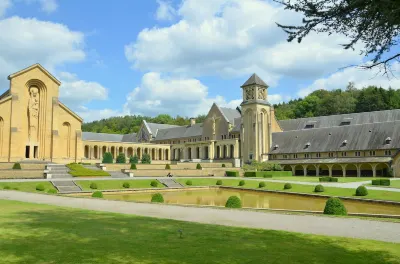 Hôtel l'Amandier Hoteles en Vaux-sur-Sûre