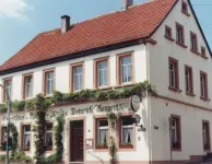 Gasthaus Neupert Các khách sạn gần Altdahn Castle
