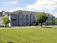 Microtel Inn & Suites by Wyndham Uncasville Casino Area Hotels in Montville