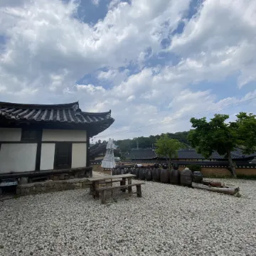 House of Bonghwa Giheon