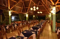 Travellers Beach Hotel & Spa - breakfast