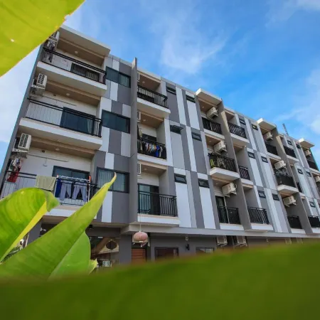 Be Live Residence Отели рядом с достопримечательностью «Ват Си Сунтхон»