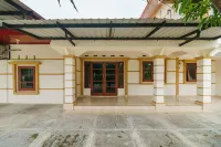 RedDoorz Syariah@Jalan Dr Mansyur Medan