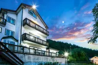 Secret Garden Pension Hotels in Pyeongchang-gun