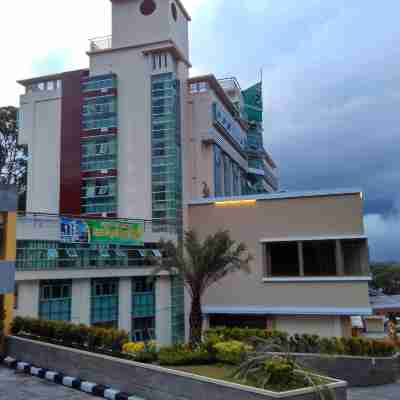 Grand Royal Denai Hotel Hotel Exterior