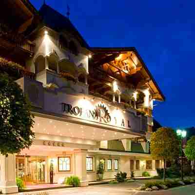 特羅法納皇家飯店 Hotel Exterior