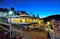 Galleu Hill Resort by la Riqueza Hotels - Walking from Kids Adventure Park Hotels in 