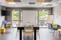 Sure Hotel by Best Western Lille Tourcoing Hotels in Tourcoing