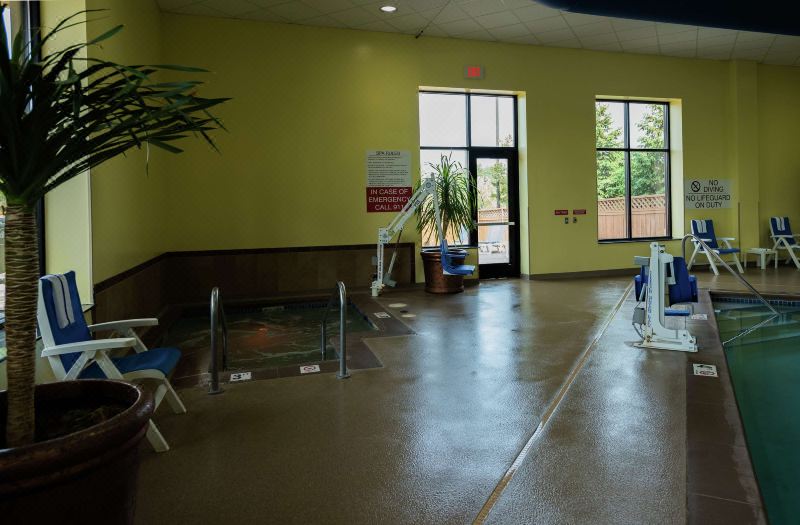 Embassy Suites by Hilton Minneapolis North photo 5