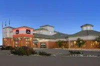 Royal Hotel Edmonton Airport Trademark Collection by Wyndham Hotels in Nisku