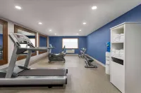 AmericInn by Wyndham Rapid City - Gym