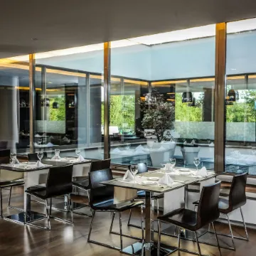 Ramada Plaza by Wyndham Bucharest Convention Center