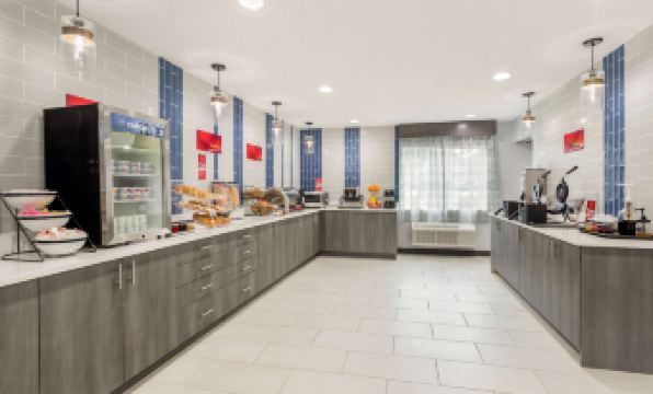 Best Western Plus Magnolia Inn  Suites