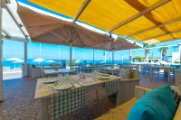 Laza Beach - servizio colazione