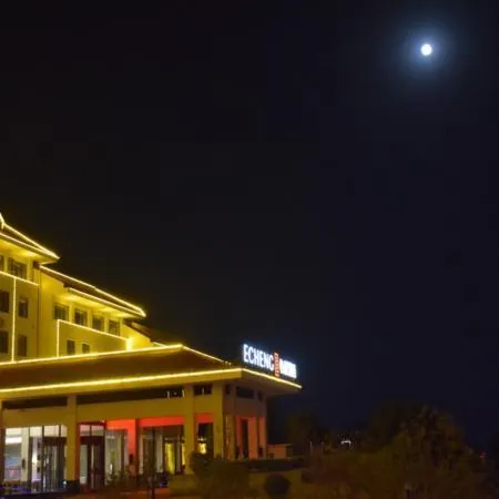 Fengshan International Hotel