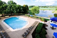 Hilton Chicago Oak Brook Hills Resort & Conference Center - piscina
