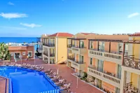 Porto Kalamaki Hotel - Merinäköala
