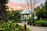 Tudor Cottages Hotels in Kalorama