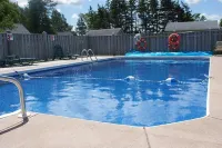 North Rustico Motel & Cottages - Pools