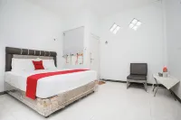 RedDoorz near Bundaran Kecil Palangkaraya