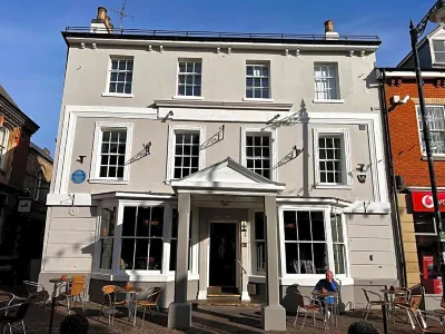 The Red Lion Hotel Hotels in Long Sutton