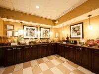 Hampton Inn LaGrange Near Callaway Gardens - breakfast