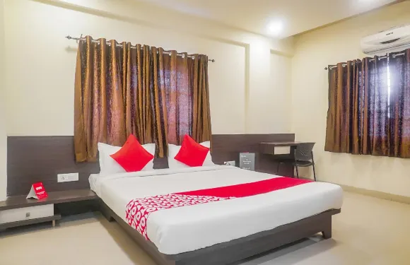 OYO 13583 天堂旅館酒店